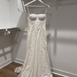 Wedding Dress (Martina Liana) + Veil
