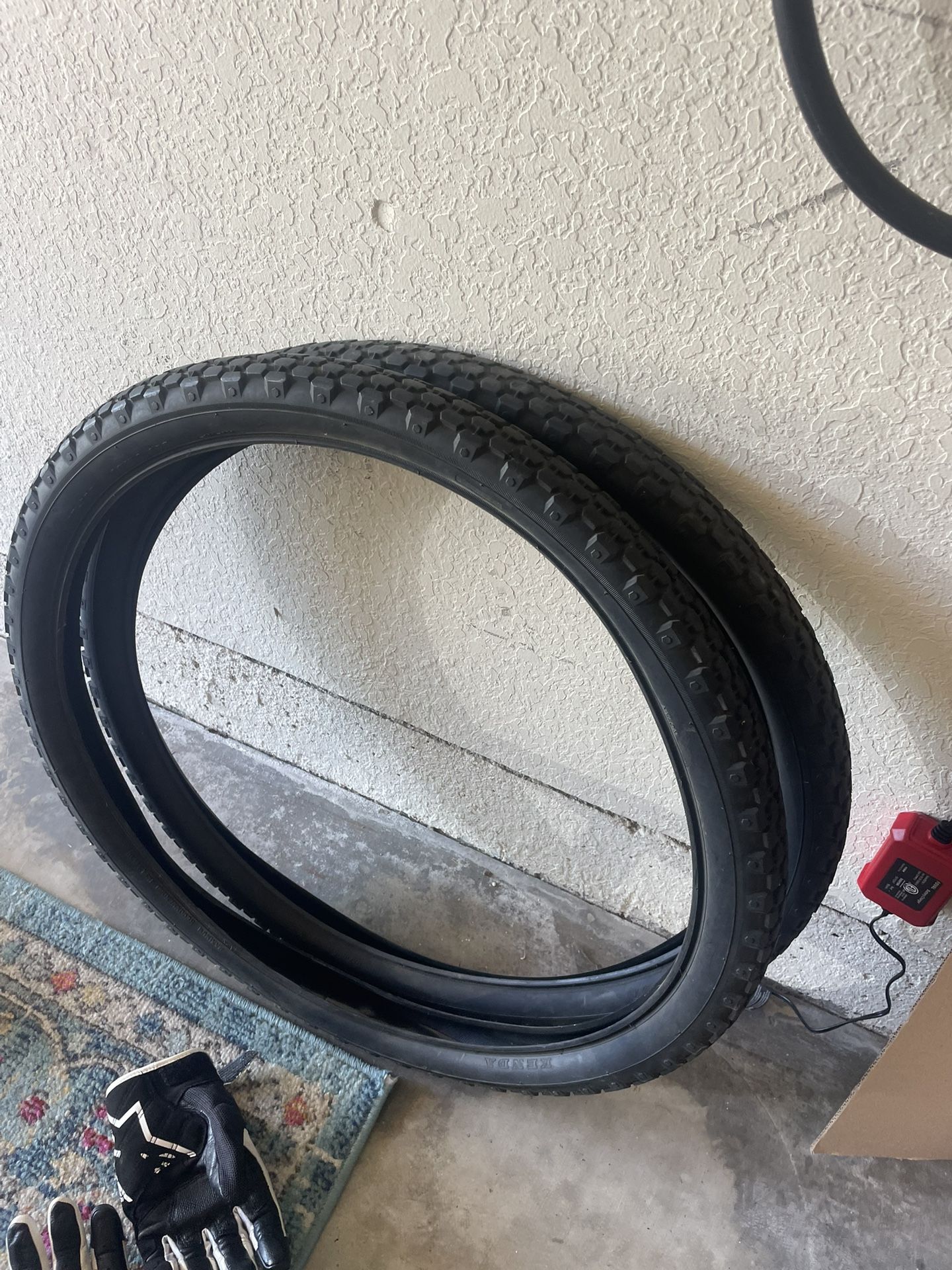 26” Kenda Bike Tires