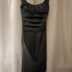 B. Smart- formal dress, size 3/4 (Black)