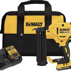 DEWALT 20V MAX* Cordless Brad Nailer Kit, 18GA (DCN680D1)