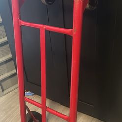 Milwaukee hand truck
