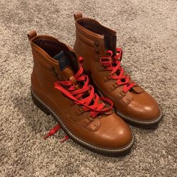 Guess  Dress boots Size 10