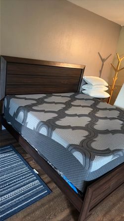 King size bed