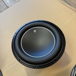 (2) Jl12W6V3 Subwoofers