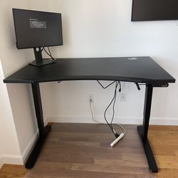 Adjustable Standing Desk