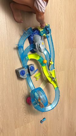 $10 EACH Large Kids Toy Playset Bundle – Hot Wheels, Sharks, Dinosaurs & More