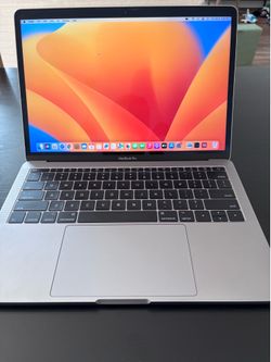 MacBook Pro 13 inches 2017