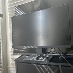 Computer Monitor With HDMI Chord And Power Chord