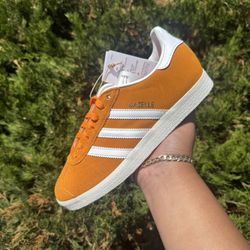 adidas gazelle orange and white 