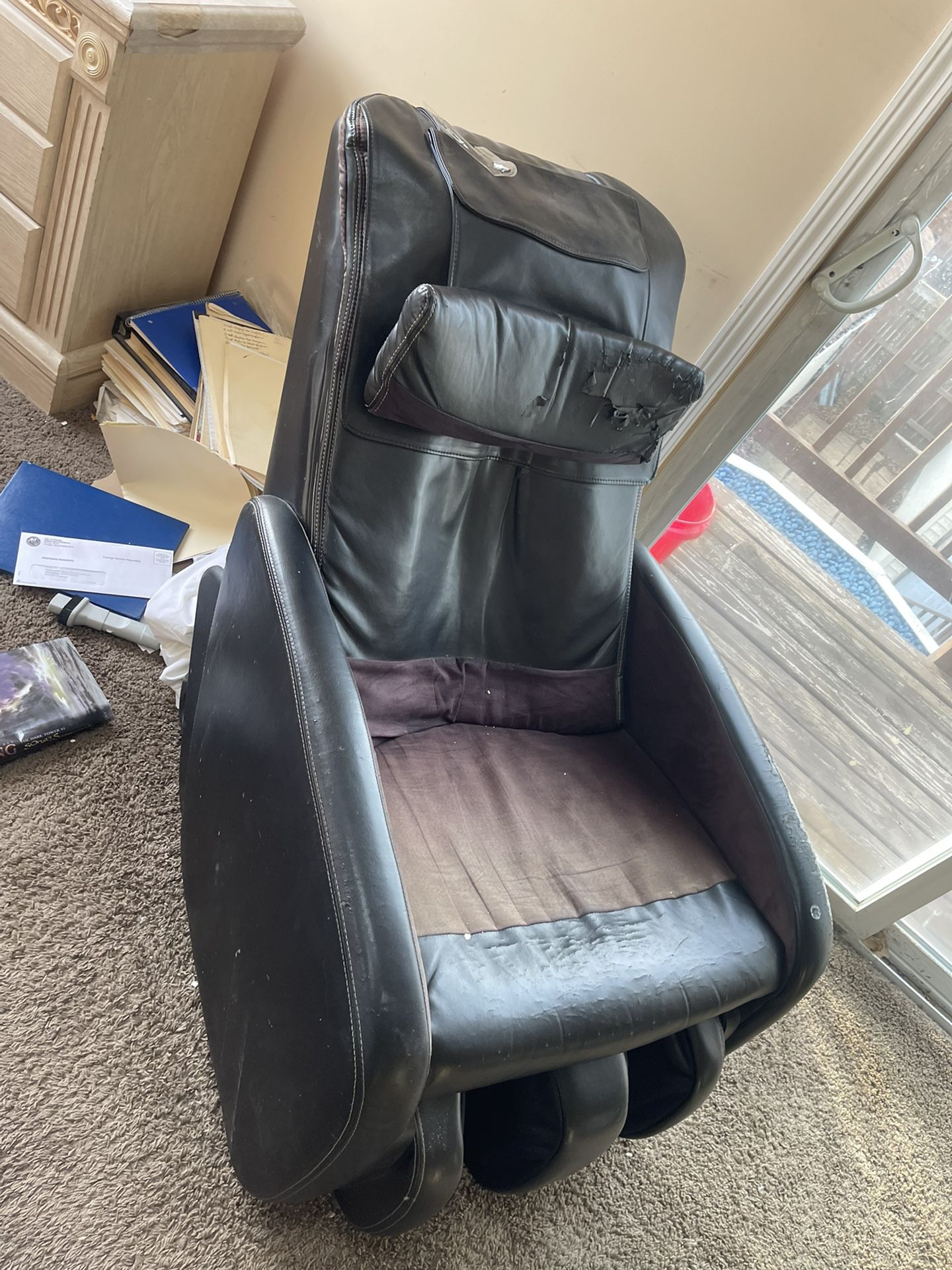 nice massage chair with remote 