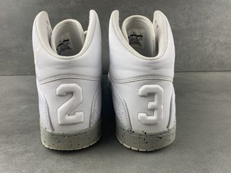 Size 9.5 Air Jordan 1 Flight 3 Mid Top Basketball White  display picture 1