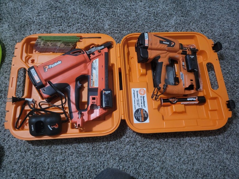 Paslode CF325XP Framing Nailer + IM250S-Li Finish Nailer