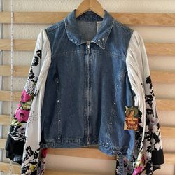 Cowboy Girl Rerides Denim Jacket W/ Flower Sleeves XL Girls First Cowgirl Rodeo