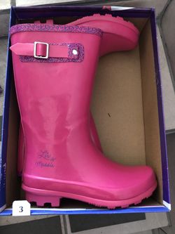 Girls boots. Size 3