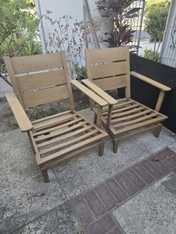 Metal outdoor patio chairs