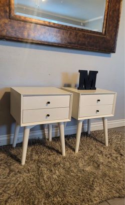 TWO BEAUTIFUL WHITE NIGHTSTANDS
