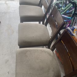 4 Counter height barstools