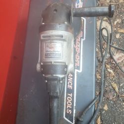 Vintage black and decker 7" automotive heavy duty sander 6105