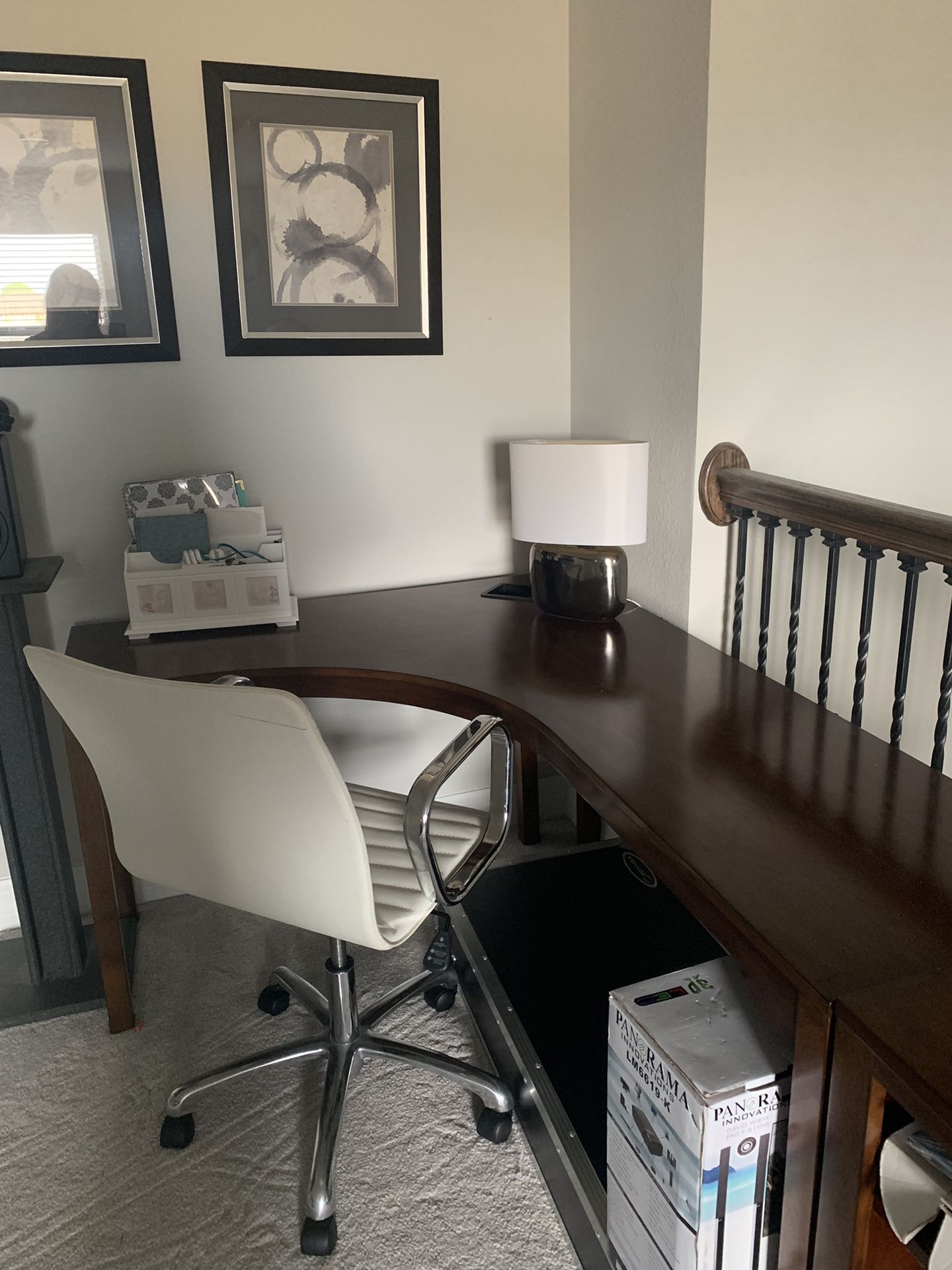 Corner Desk with shelves