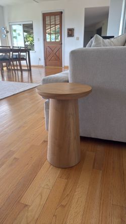 Side table / coffee table