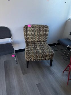Upholstered Accent Chair with Geometric Pattern