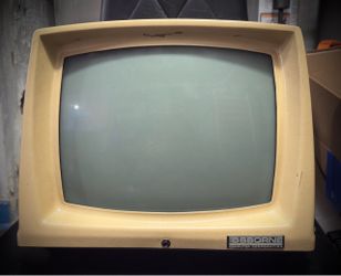 Vintage 1982 Osborne 1 External Monitor GM-12