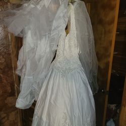 Wedding Dress Sz4 Thumbnail