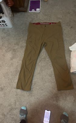 Men’s Wrangler Pants Size 44/30