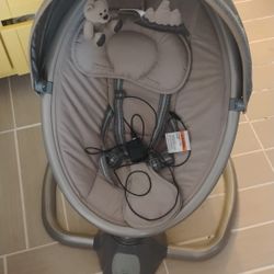 Mombebe 5 Move Baby Swing 