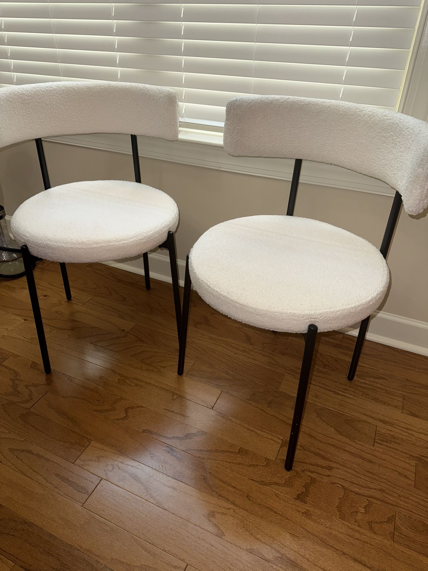 White Dining Chairs Of 4
