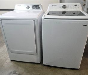 Washer and dryer set