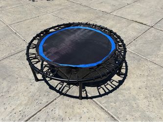 Trampoline / Rebounder