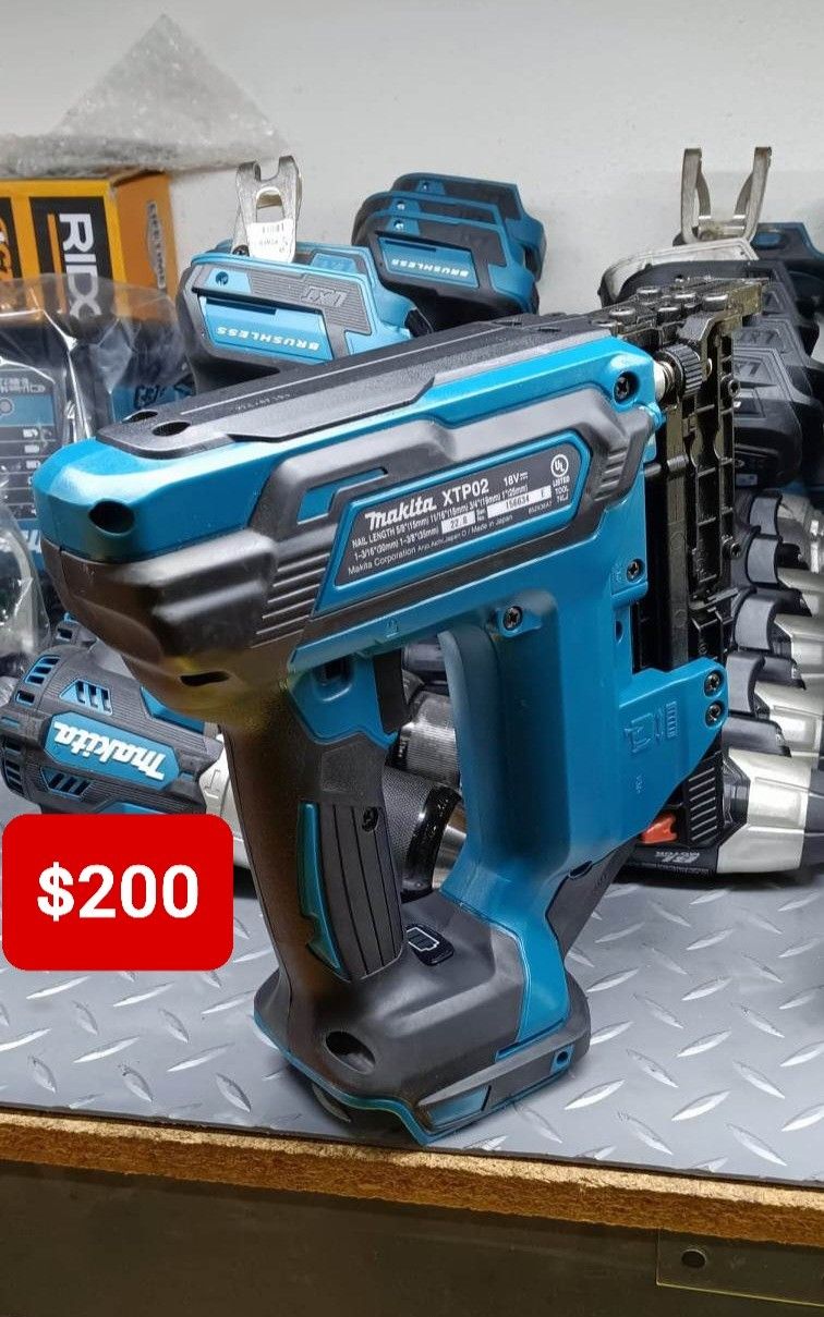 Makita 23 Gauge Pin Nailer Makita 18V LXT Lithium Ion 23 Gauge