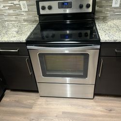 Whirlpool, Electric Oven