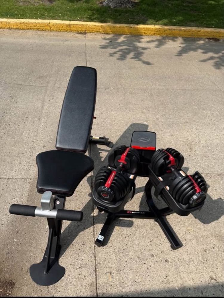Bowflex• Adjustable Dumbbells• withBench