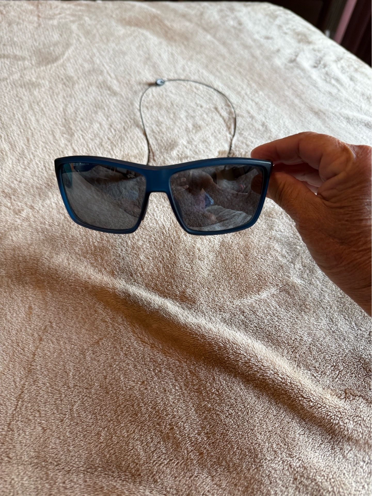 Costa Rinconcito sunglasses
