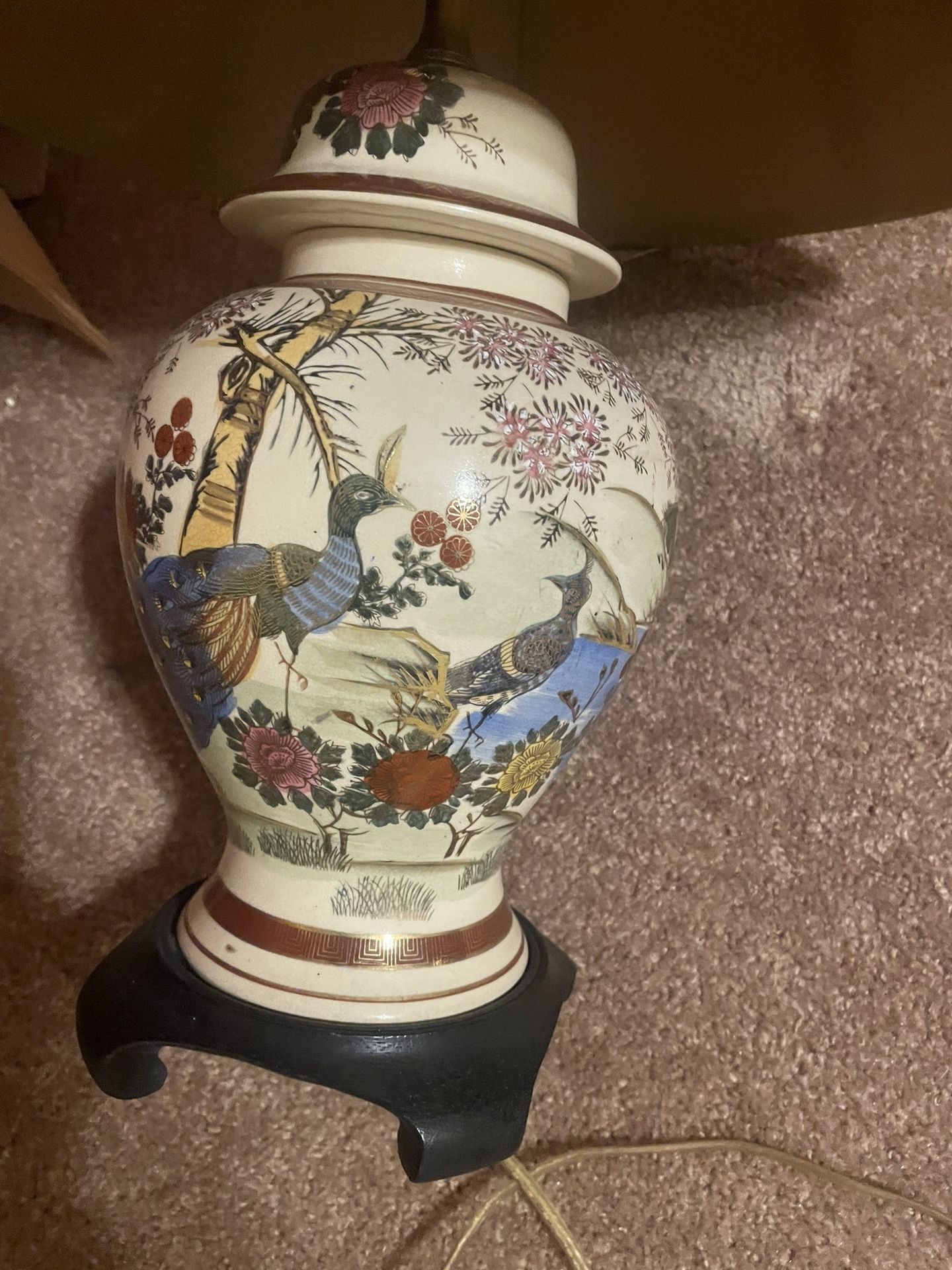Floral Peacock Design Lamp