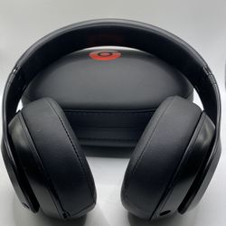 (Authentic) Matte Black Beats Studio3 Bluetooth Wireless Headphones with Noise Canceling #2012