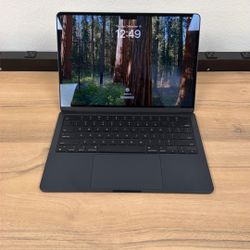 MacBook Air 13” M2 500GB SSD 8GB RAM