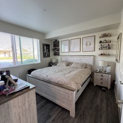 Free calking Bed Frame