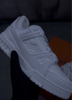All white Lv trainers