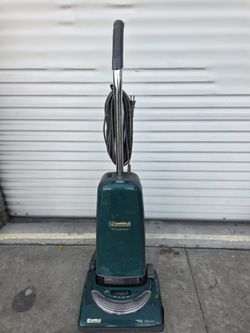 Vacuum Cleaner Vacuum $10