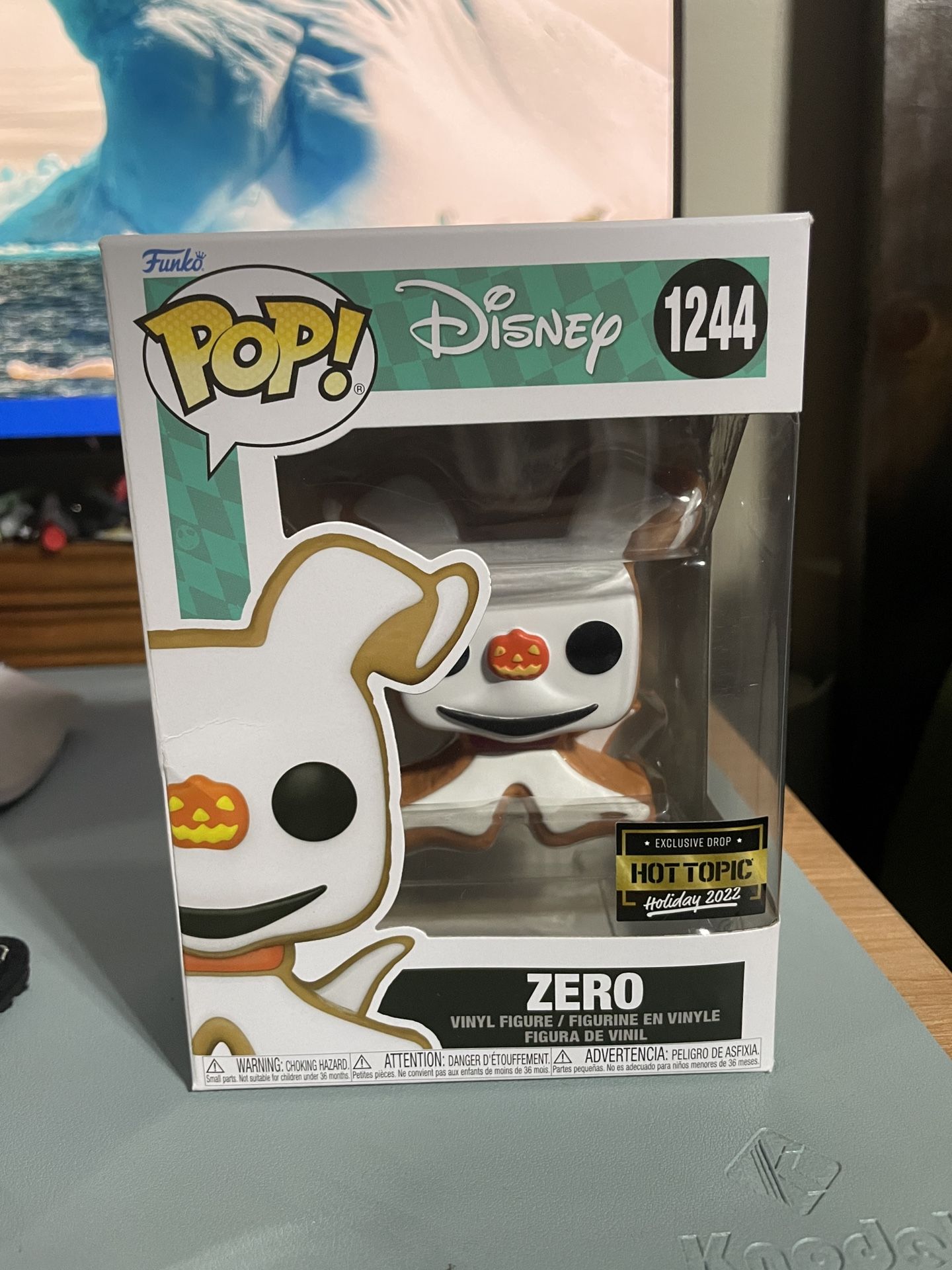 Funko Pop Disney Nightmare Before Christmas #1244 Gingerbread Zero Hot Topic Exclusive Holiday 2022