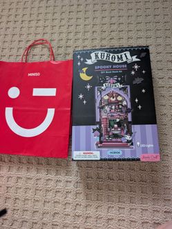 Hands Craft Kuromi Spooky House