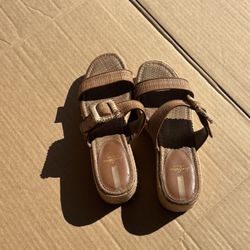 brown platform sandals 