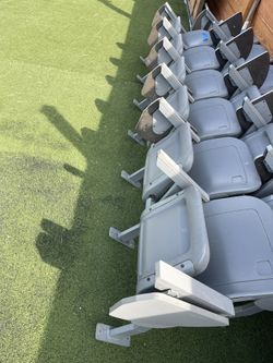 Theater Seats Seating . Rows Of Six