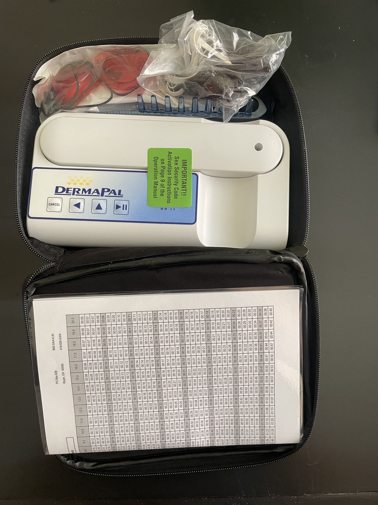 Daavlin DermaPal Phototherapy System