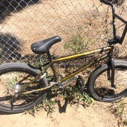 Volume Bermuda Bmx 20 Inch