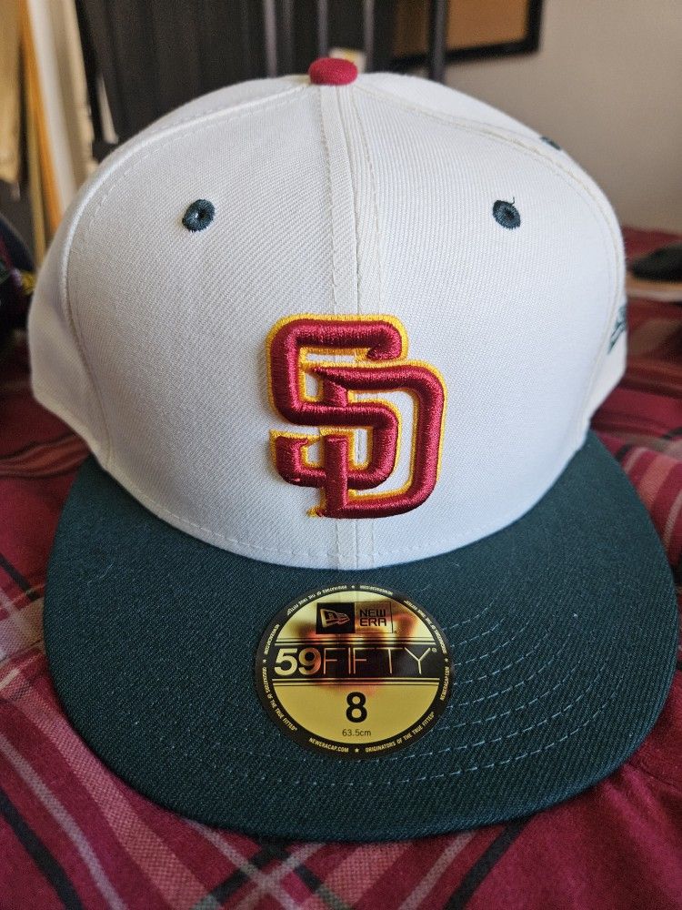 New Era Fitted Hat Size 8 San Diego Padres