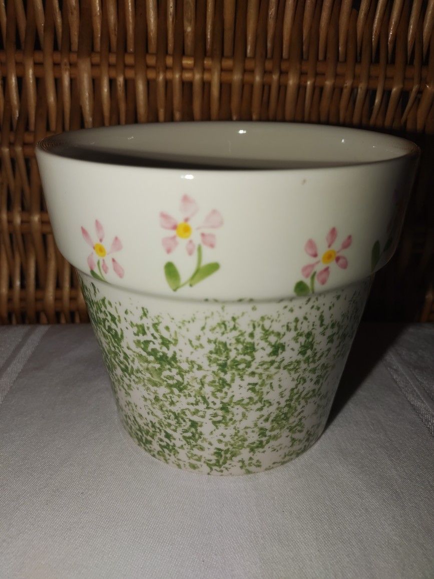 ROUND FLORAL DESIGN CERAMIC FLOWER POT